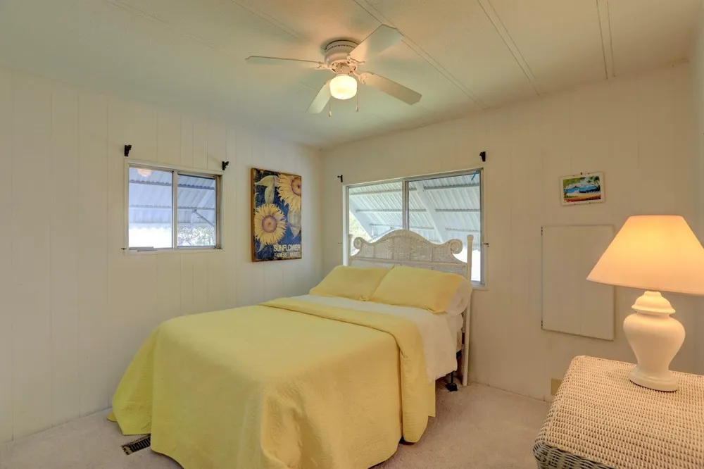 912 Oriole Circle Barefoot Bay, FL 32976