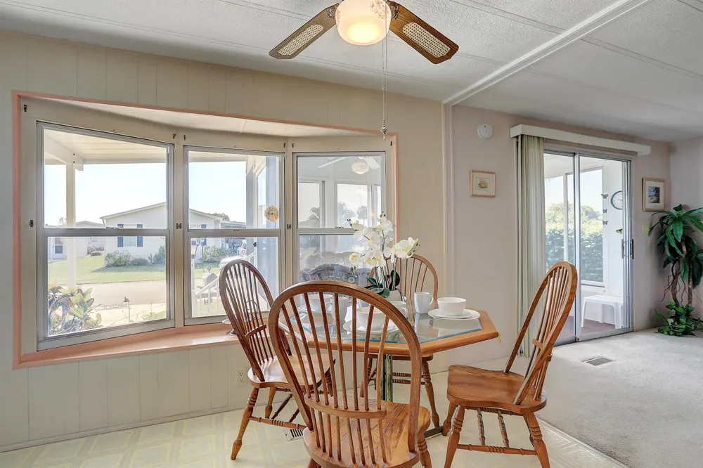 912 Oriole Circle Barefoot Bay, FL 32976