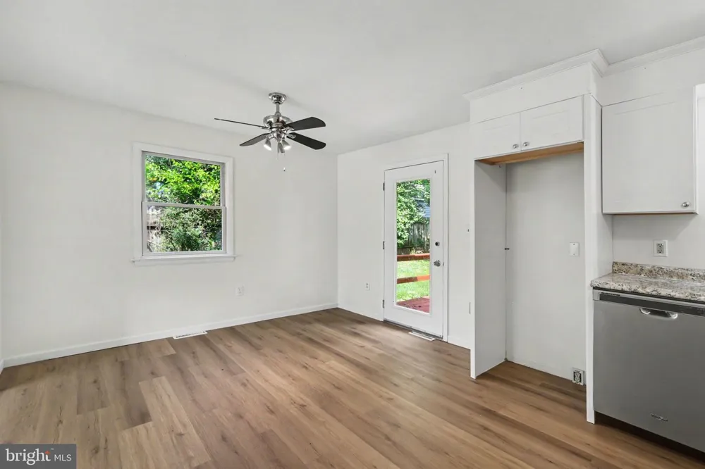 55 RIDGEVIEW ROAD Hummelstown, PA 17036