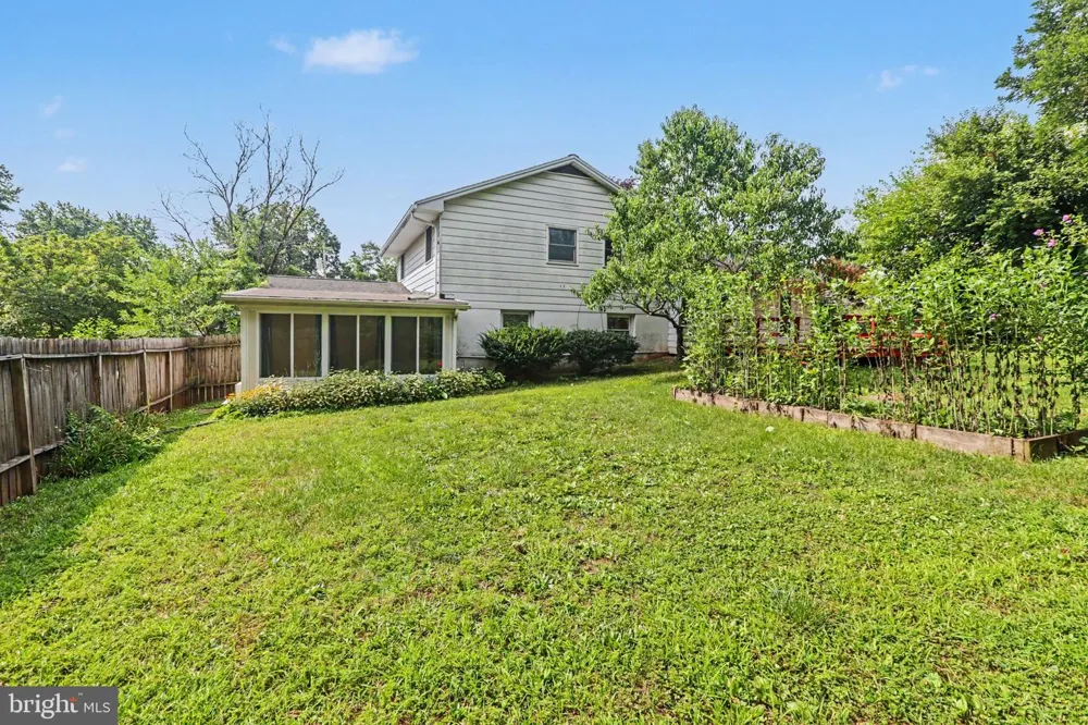 55 RIDGEVIEW ROAD Hummelstown, PA 17036