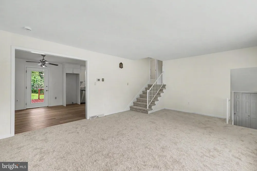 55 RIDGEVIEW ROAD Hummelstown, PA 17036