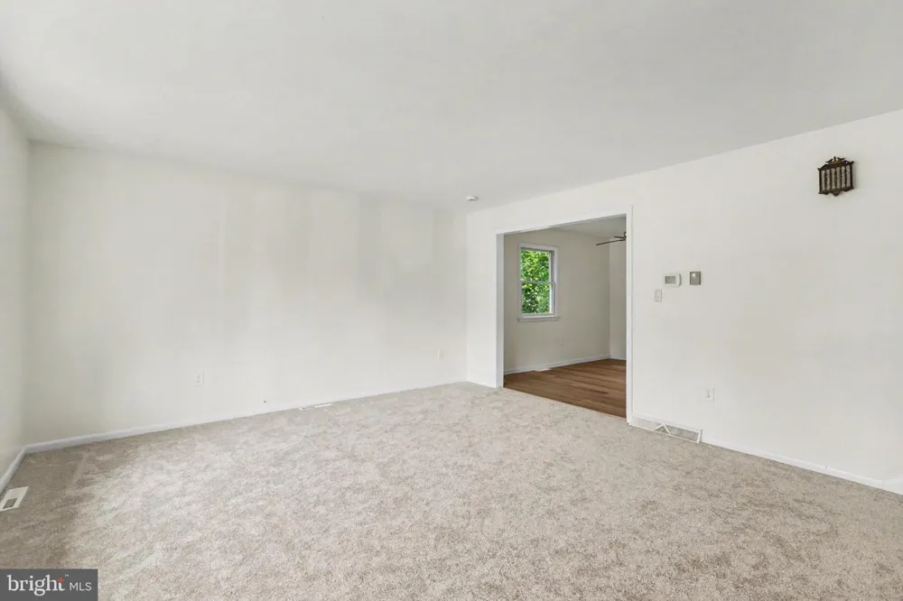 55 RIDGEVIEW ROAD Hummelstown, PA 17036