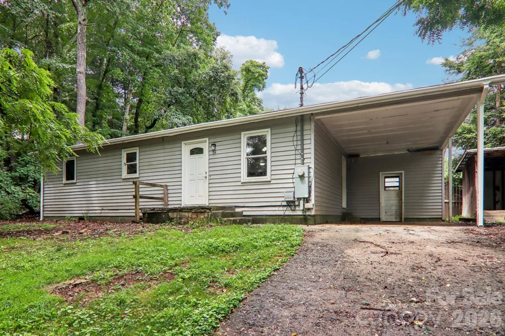 24 Bryson Street Waynesville, NC 28786