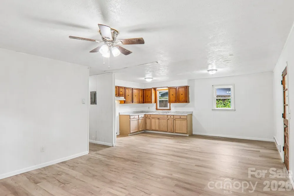 24 Bryson Street Waynesville, NC 28786