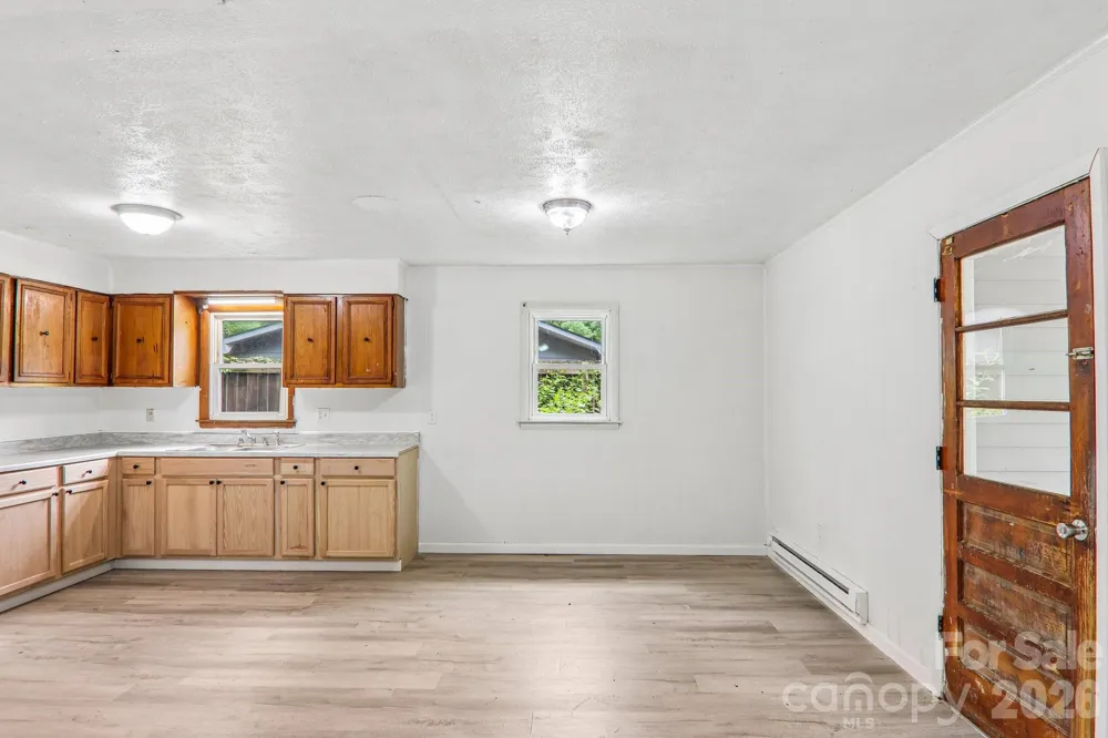 24 Bryson Street Waynesville, NC 28786