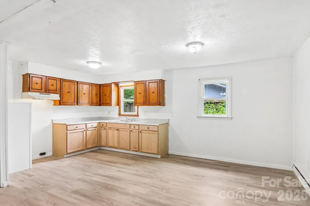 24 Bryson Street Waynesville, NC 28786