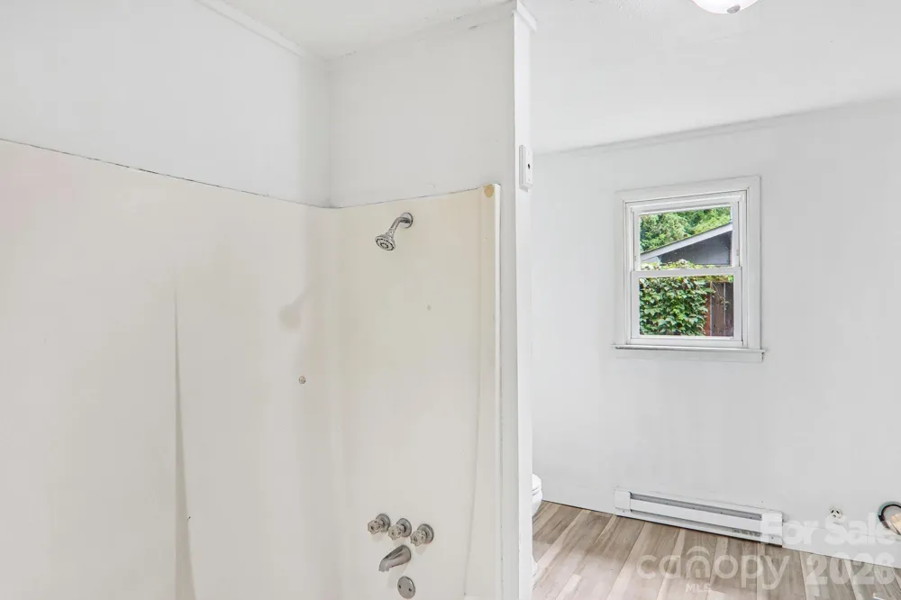 24 Bryson Street Waynesville, NC 28786