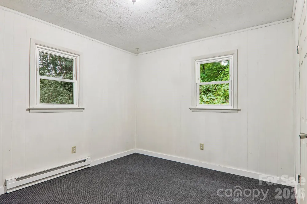 24 Bryson Street Waynesville, NC 28786