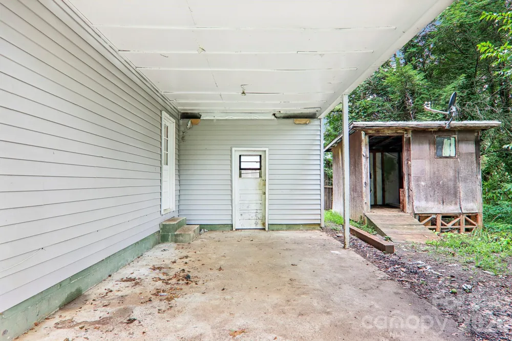 24 Bryson Street Waynesville, NC 28786