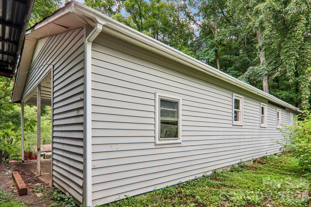 24 Bryson Street Waynesville, NC 28786