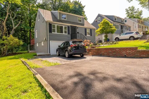 44 Sunnyside Road