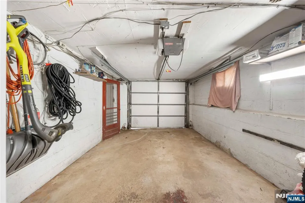 44 Sunnyside Road West Orange, NJ 07052