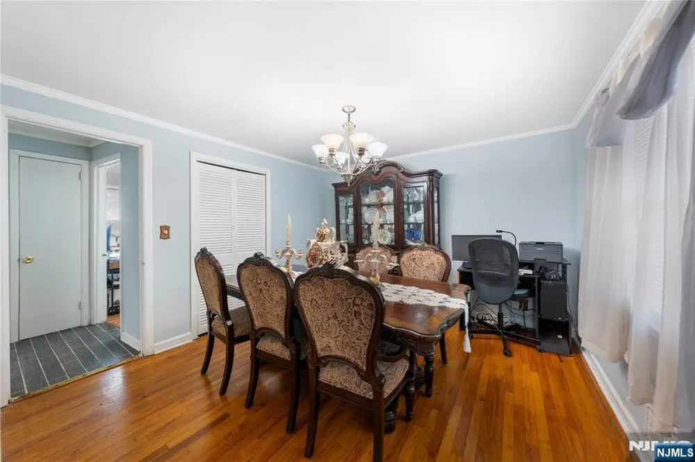 44 Sunnyside Road West Orange, NJ 07052