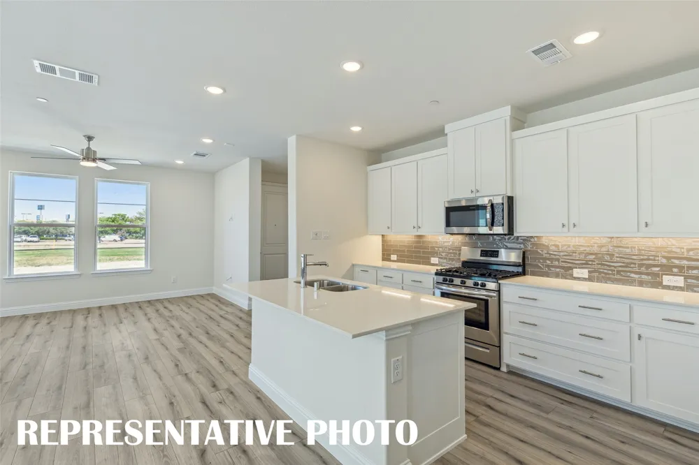 7344 Grant Avenue North Richland Hills, TX 76180
