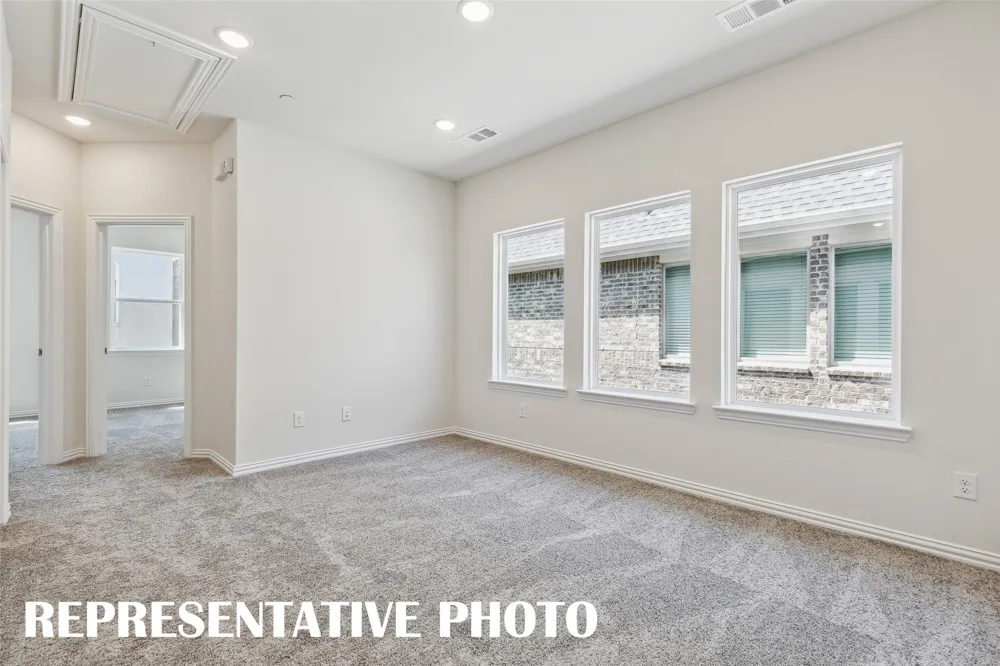 7344 Grant Avenue North Richland Hills, TX 76180
