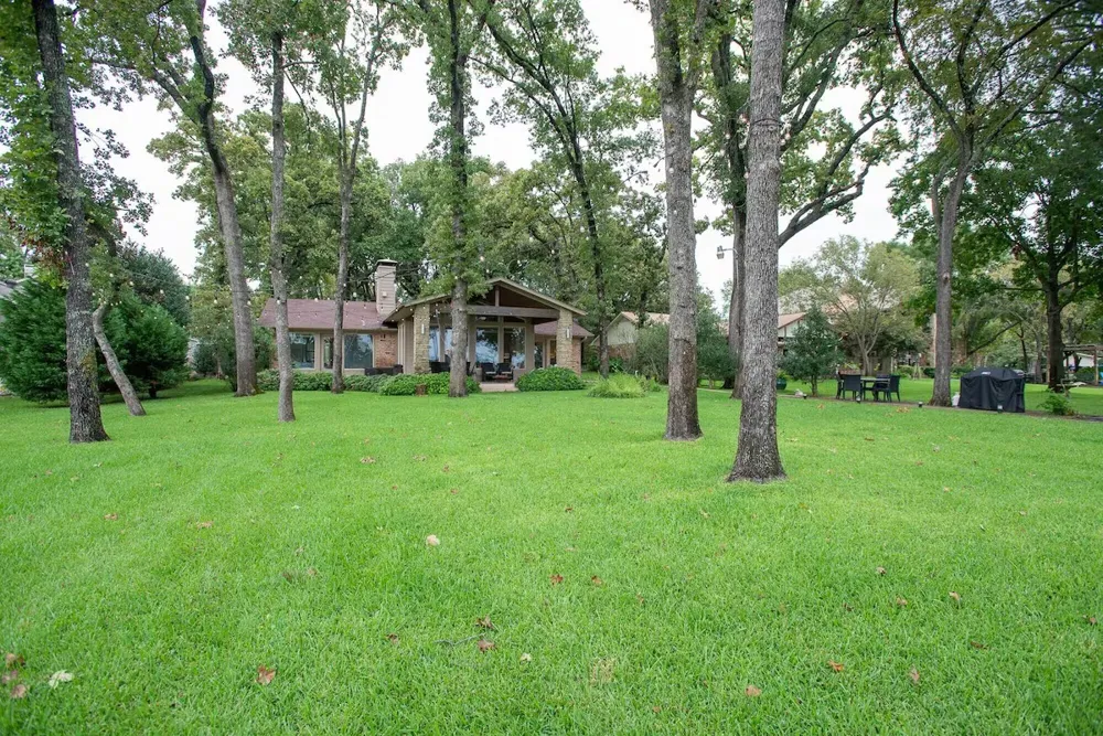 516 Arrowwood Beach Road Trinidad, TX 75163