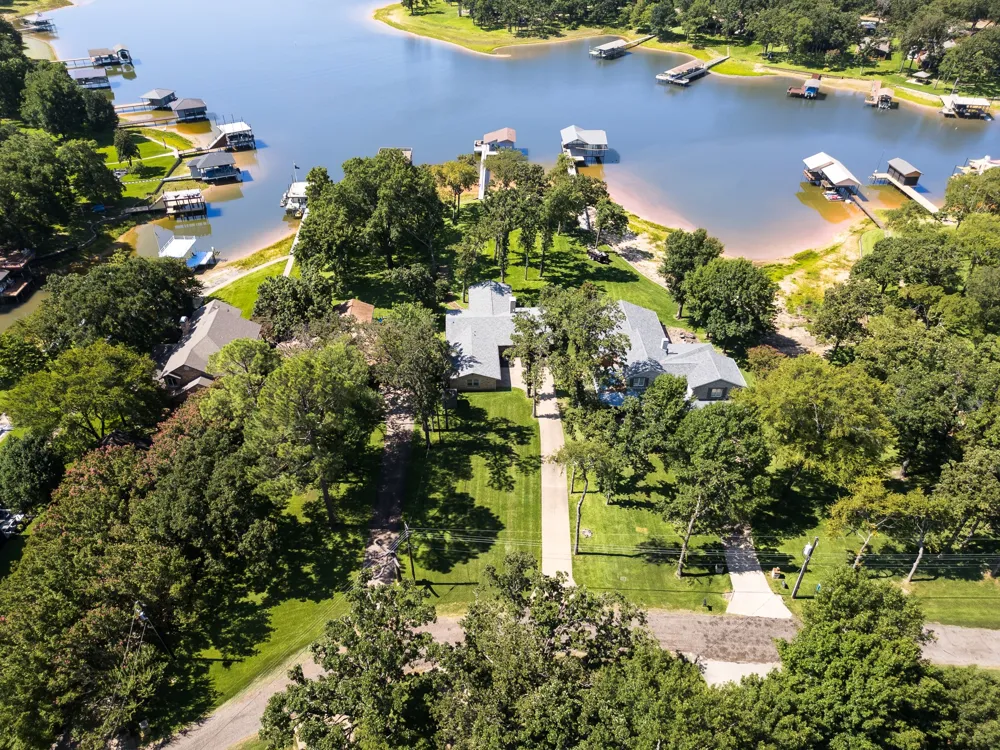 516 Arrowwood Beach Road Trinidad, TX 75163