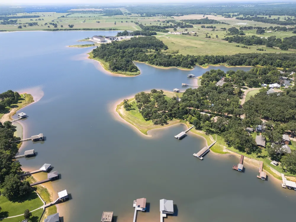 516 Arrowwood Beach Road Trinidad, TX 75163