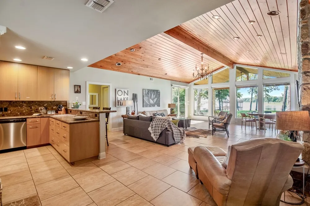 516 Arrowwood Beach Road Trinidad, TX 75163