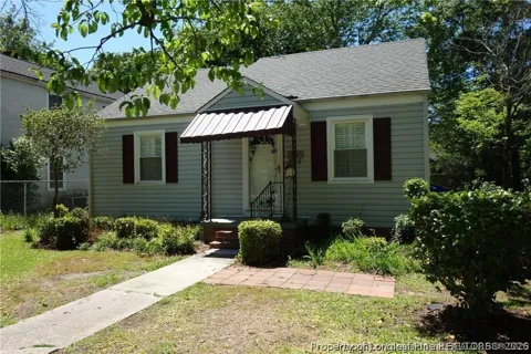 1607 Cedar Street
