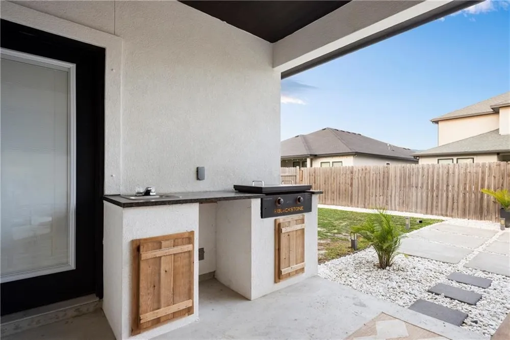 3925 Karo Drive Corpus Christi, TX 78414