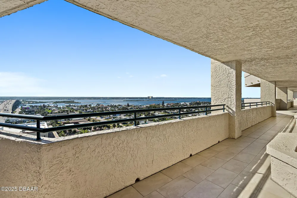 3425 S Atlantic Avenue #1206 Daytona Beach Shores, FL 32118