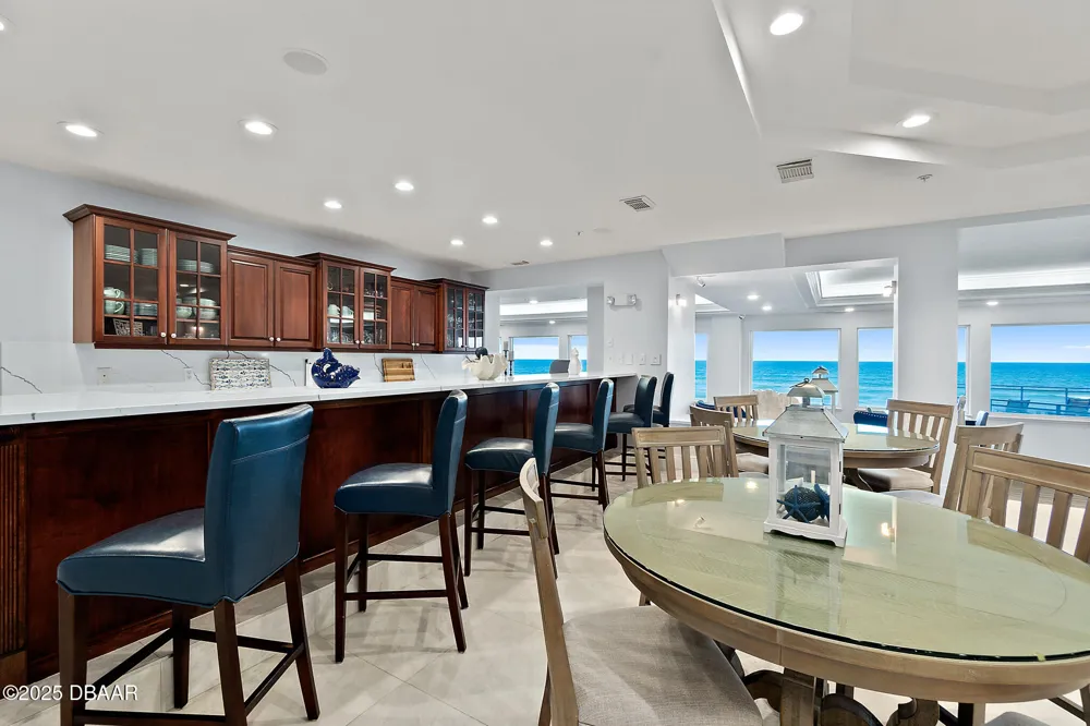 3425 S Atlantic Avenue #1206 Daytona Beach Shores, FL 32118