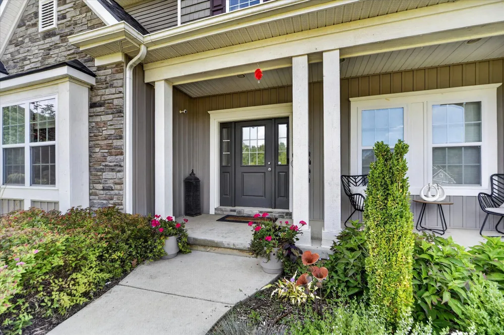 7982 Donegal Court Fenton, MI 48430
