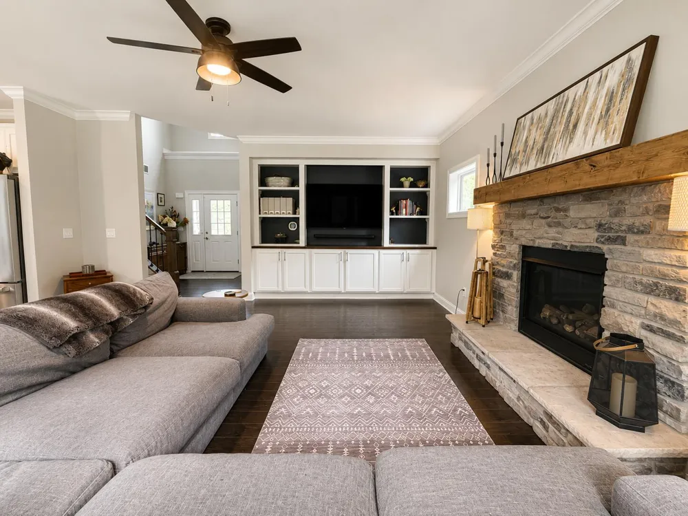 7982 Donegal Court Fenton, MI 48430