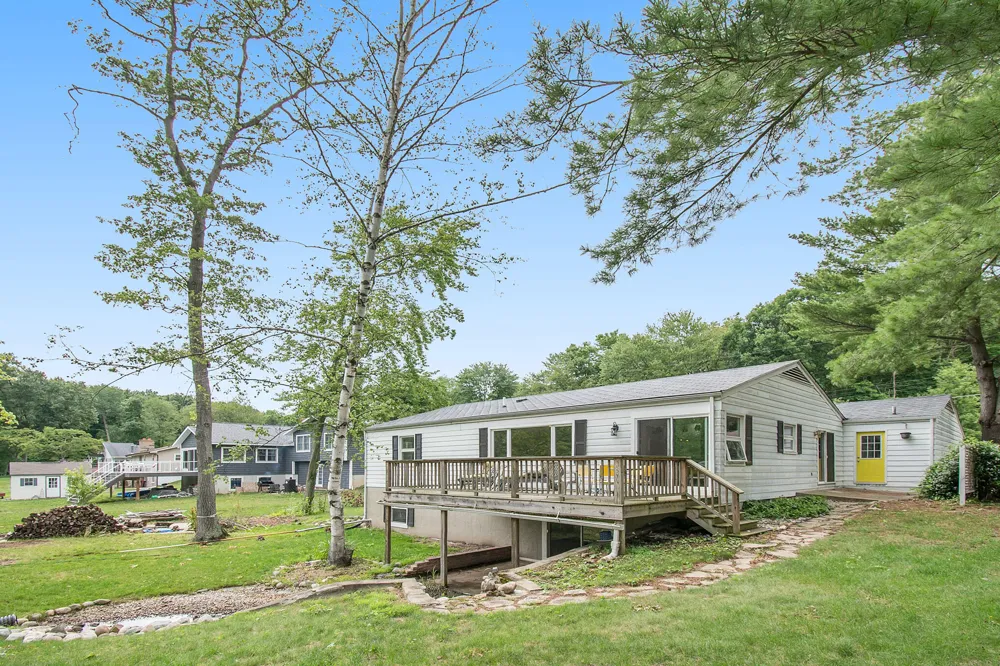 11958 Yorkshire Drive Richland, MI 49083