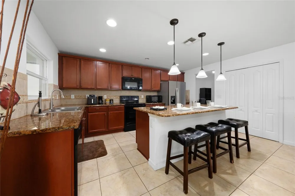 4752 BLUE DIAMOND STREET Kissimmee, FL 34746