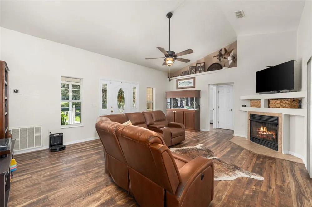 646 NE 2ND STREET Williston, FL 32696