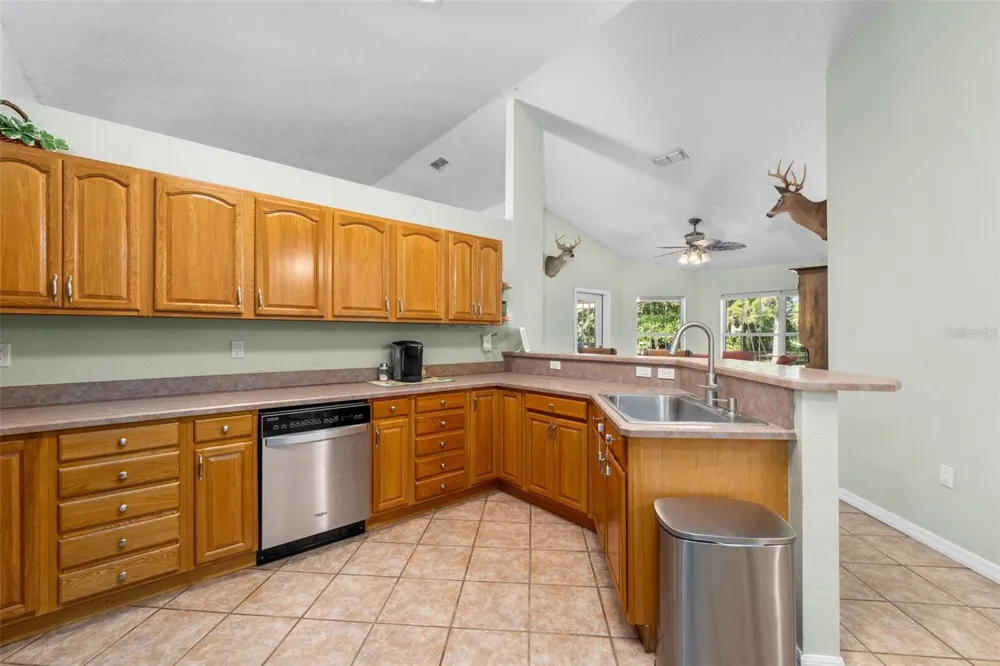 646 NE 2ND STREET Williston, FL 32696