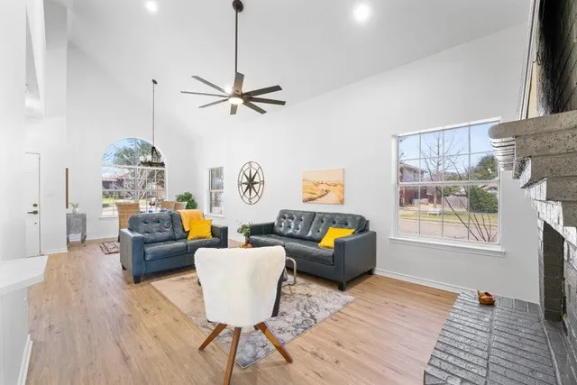 7022 Cottonwood Circle Sachse, TX 75048