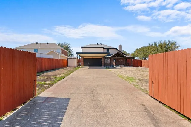 7022 Cottonwood Circle Sachse, TX 75048