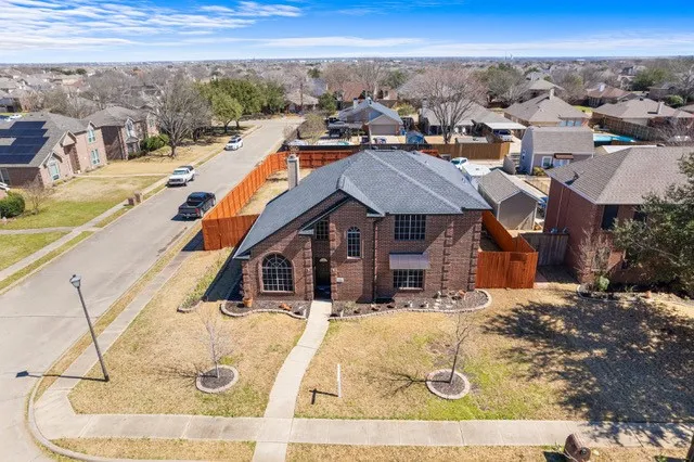 7022 Cottonwood Circle Sachse, TX 75048