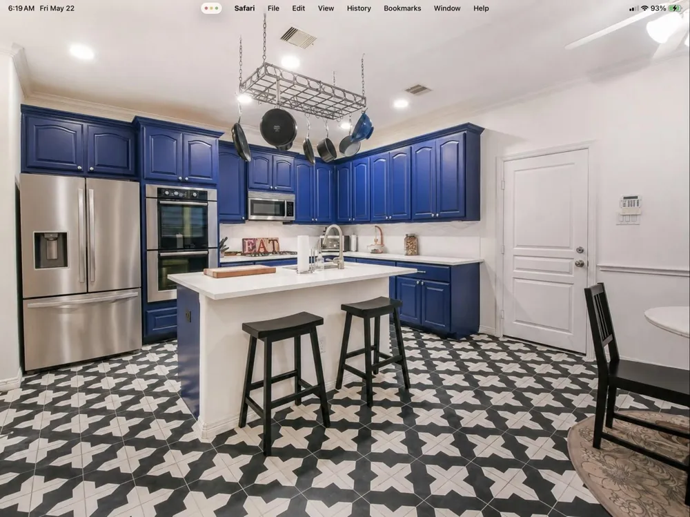 1111 W 26th Street Houston, TX 77008