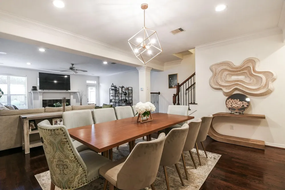 1111 W 26th Street Houston, TX 77008