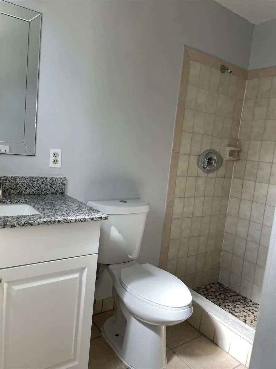 9037 SE HOBE RIDGE AVENUE Hobe Sound, FL 33455