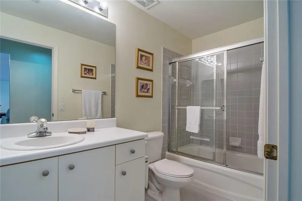 4297 Pine Ridge Court Weston, FL 33331