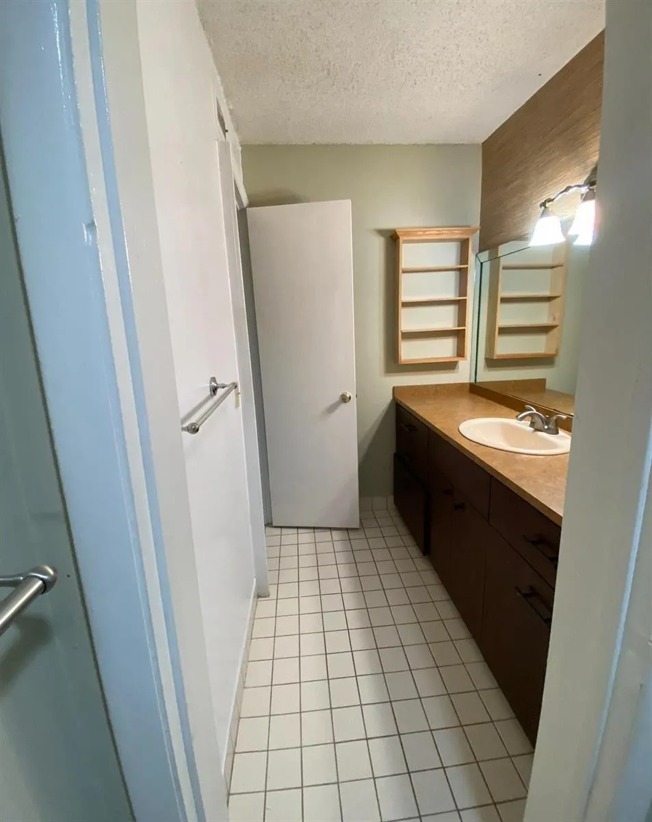 6505 Winfield Boulevard #B-5 Margate, FL 33063