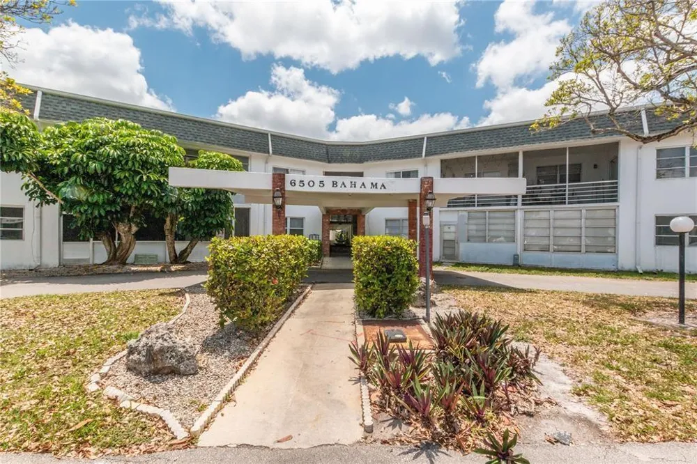 6505 Winfield Boulevard #B-5 Margate, FL 33063