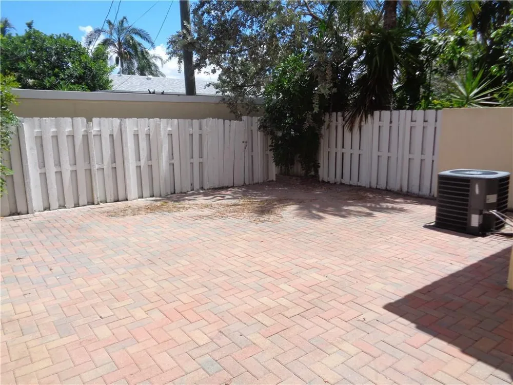 11379 NW 34TH PLACE Sunrise, FL 33323