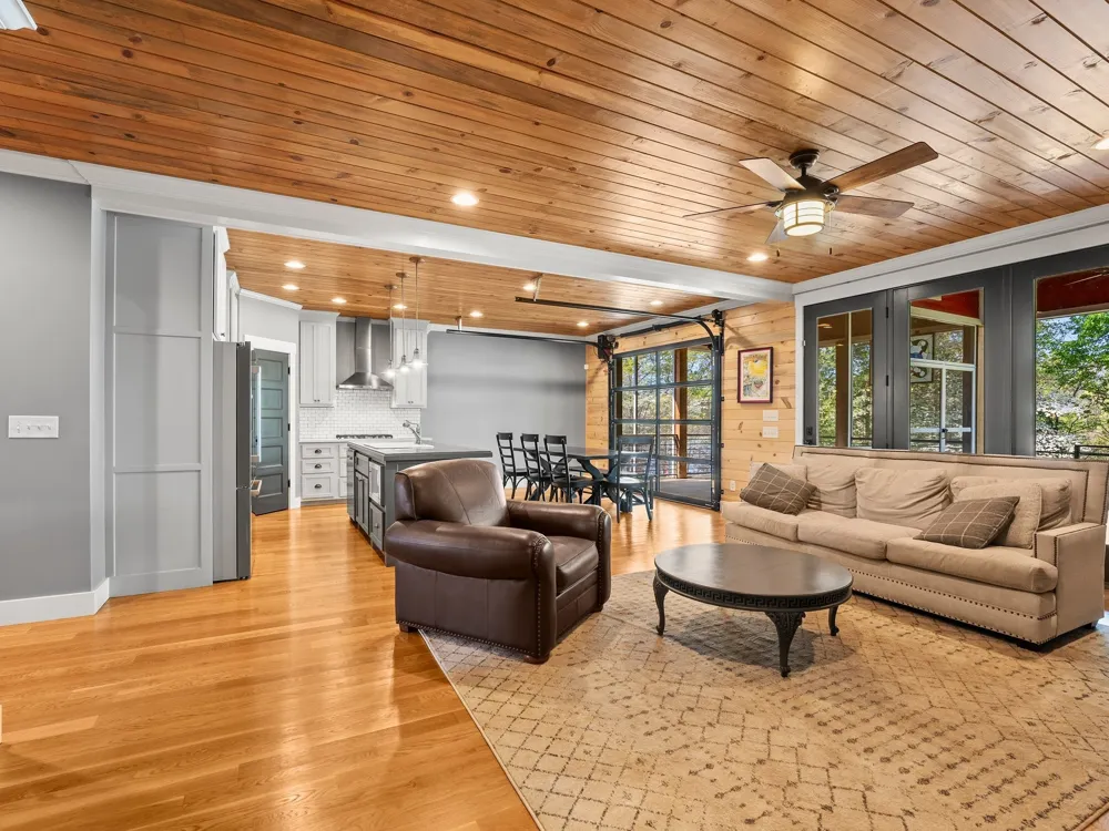 171 Cypress Point Dr Winchester, TN 37398