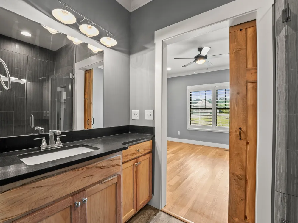 171 Cypress Point Dr Winchester, TN 37398