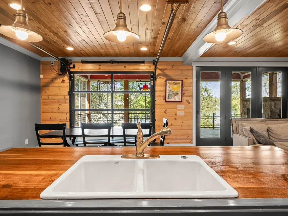171 Cypress Point Dr Winchester, TN 37398