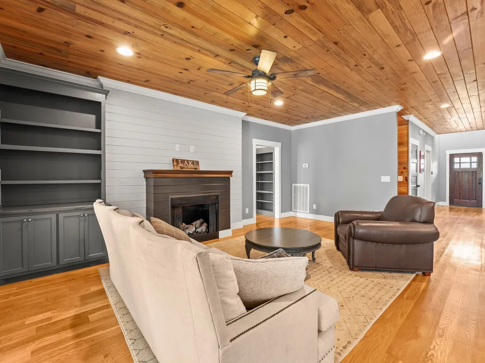 171 Cypress Point Dr Winchester, TN 37398