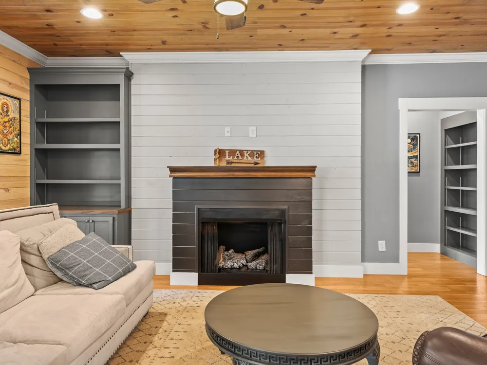 171 Cypress Point Dr Winchester, TN 37398