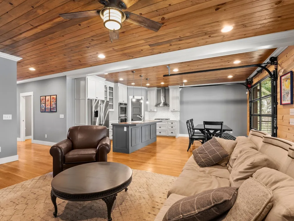 171 Cypress Point Dr Winchester, TN 37398