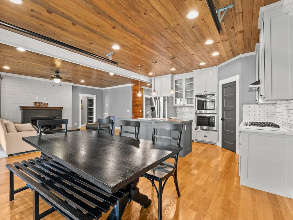 171 Cypress Point Dr Winchester, TN 37398